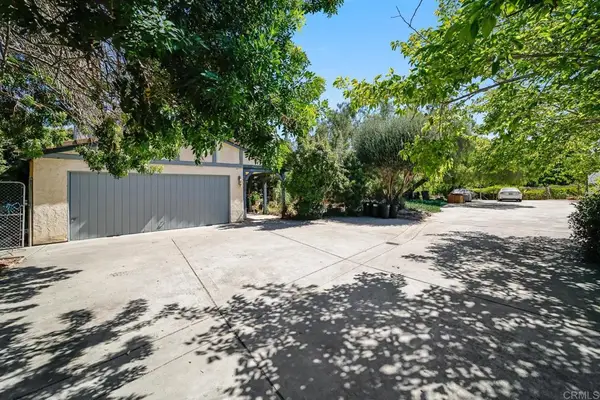 412 Taylor Street, Vista, CA 92084
