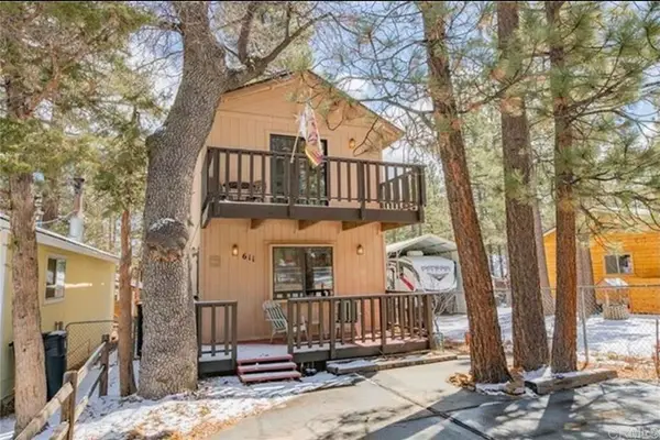 611 Spruce Lane, Sugarloaf, CA 92386
