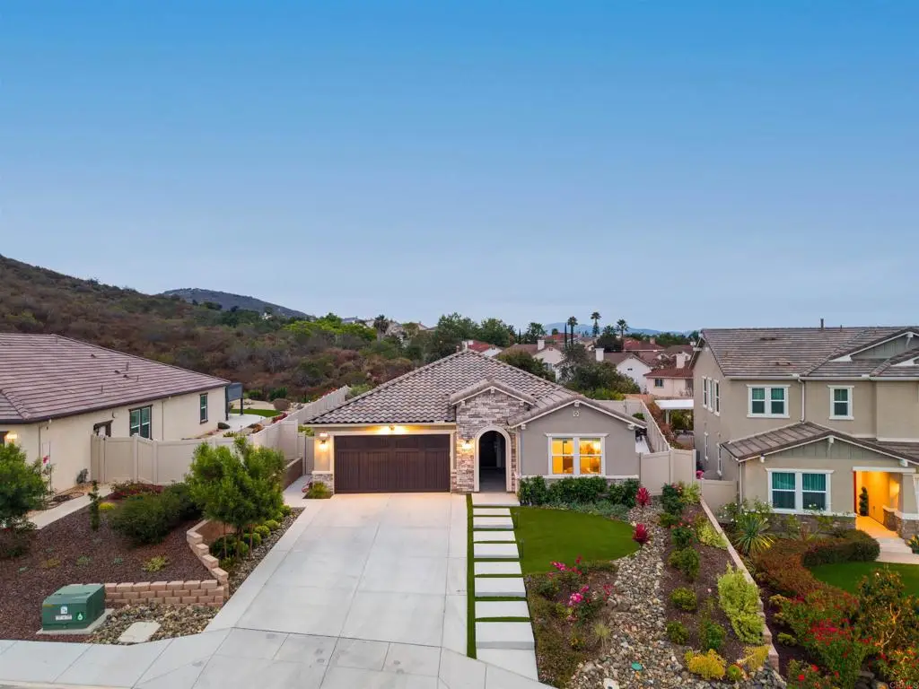 909 Woodhaven Road, San Marcos, CA 92069 - #1
