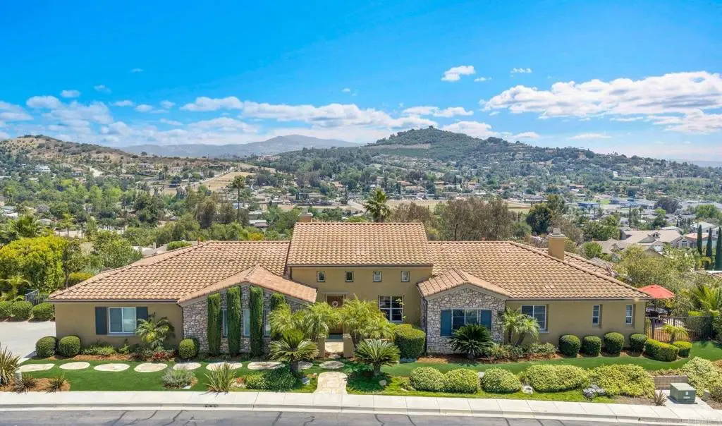 2855 Windstone Glen, Escondido, CA 92027 - #1
