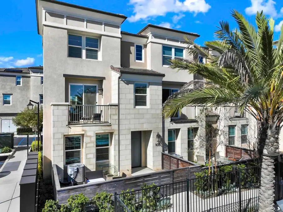 1231 Sunrise View #105, San Marcos, CA 92078 - #3