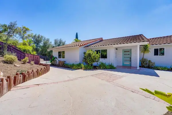 10236 Lake Meadow Lane, Escondido, CA 92026