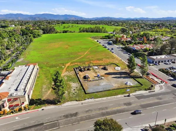 1630 S Mission Road, Fallbrook, CA 92028
