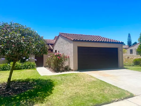 2068 Golden Circle Drive, Escondido, CA 92026