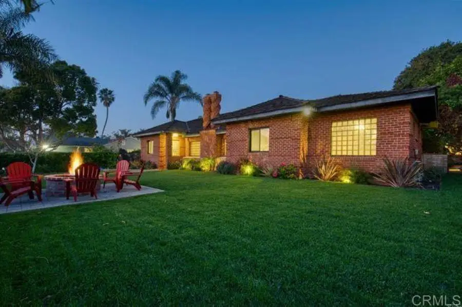 215 N Vulcan Avenue, Encinitas, CA 92024 - #1