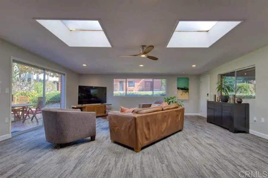 215 N Vulcan Avenue, Encinitas, CA 92024 - #3