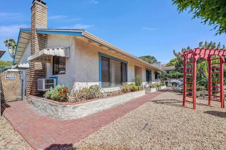 1154 Monte Vista Dr, Vista, CA 92084 - #2