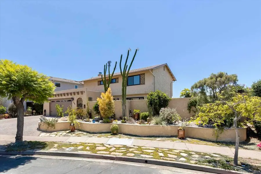 7042 Dennison St, San Diego, CA 92122 - #3