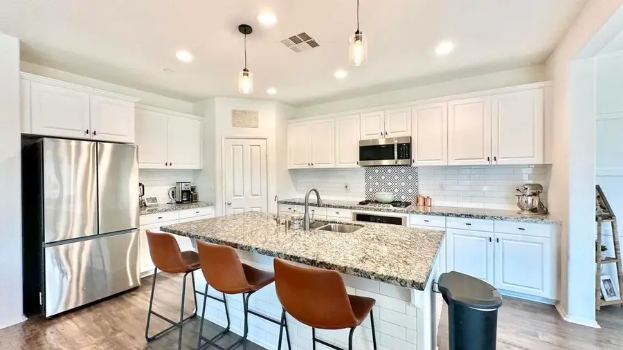 35646 Asturian Way, Fallbrook, CA 92028 - #2