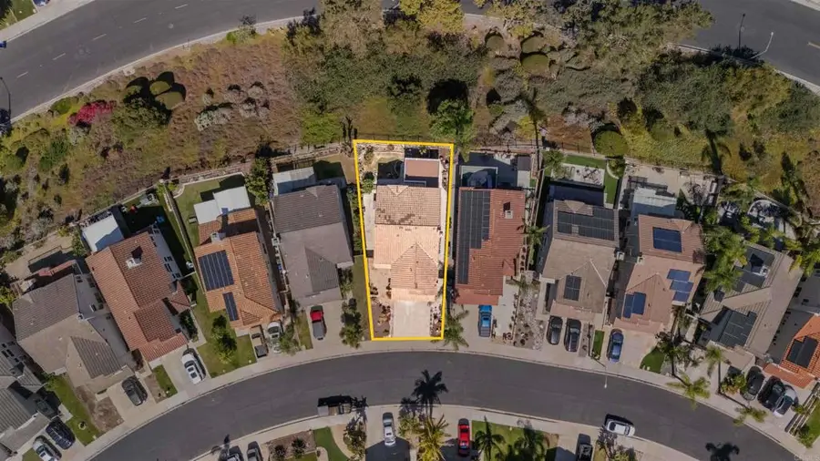 2462 Bear Rock Gln, Escondido, CA 92026 - #2