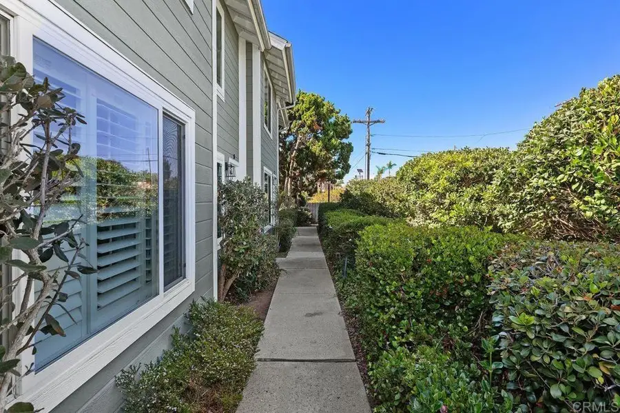 2525 Jefferson Street #B, Carlsbad, CA 92008 - #2