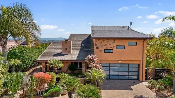 736 San Mario Drive, Solana Beach, CA 92075