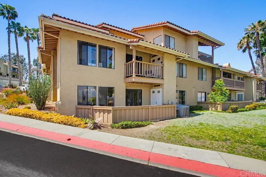 11842 Paseo Lucido, San Diego, CA 92128 - #3