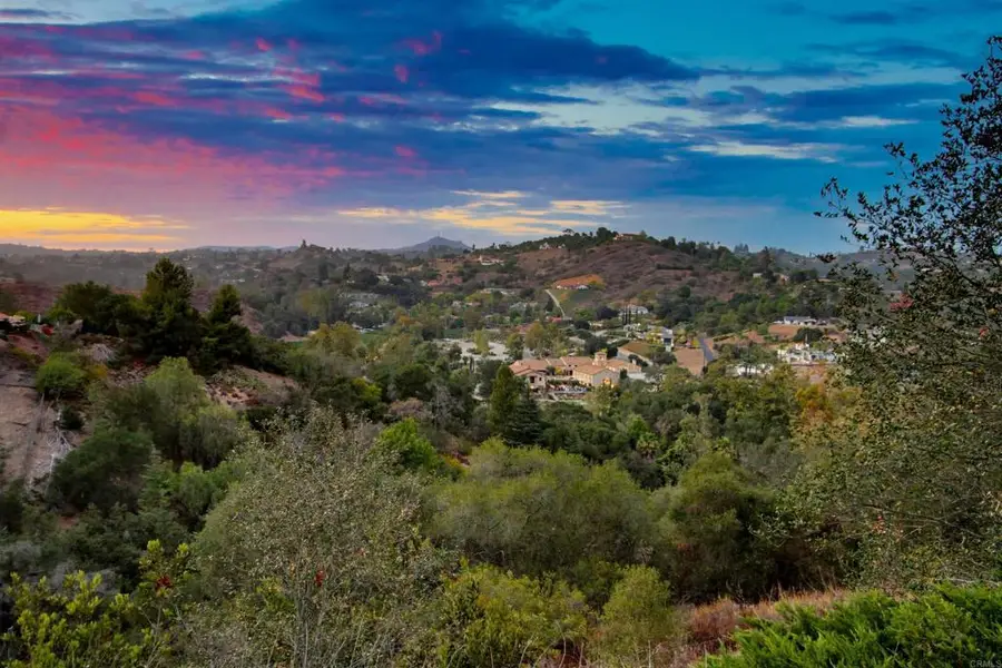 3088 Skycrest Drive, Fallbrook, CA 92028 - #2