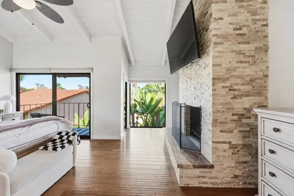 1907 Estrella De Mar Court #A, Carlsbad, CA 92009