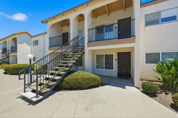 204 Candice Place, Vista, CA 92083
