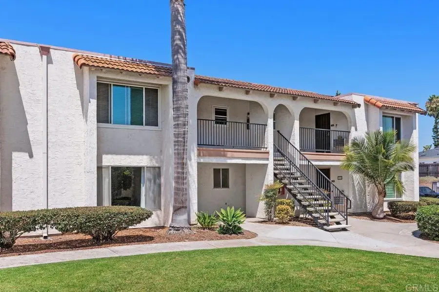 128 Candice Place, Vista, CA 92083 - #2