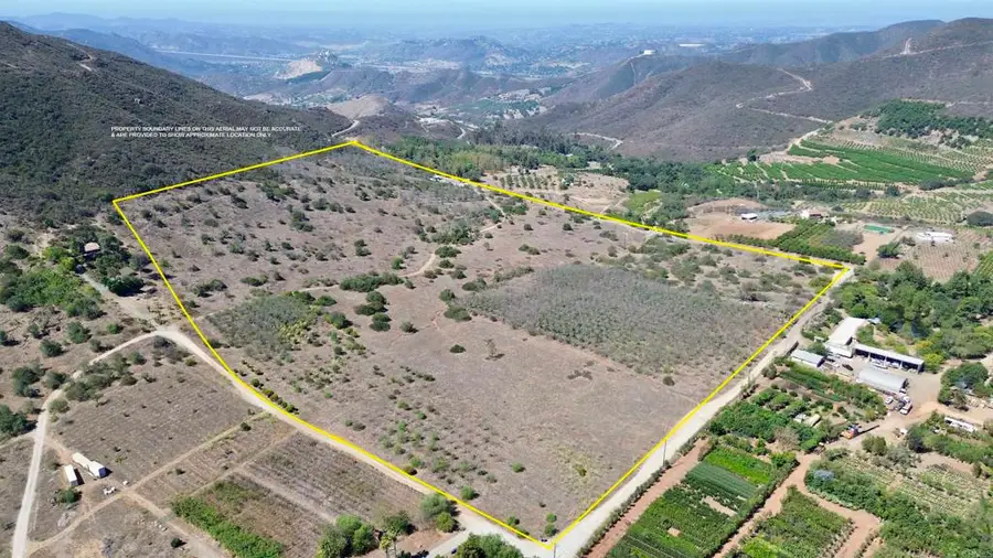9927 Modrigan Lane, Fallbrook, CA 92028 - #2