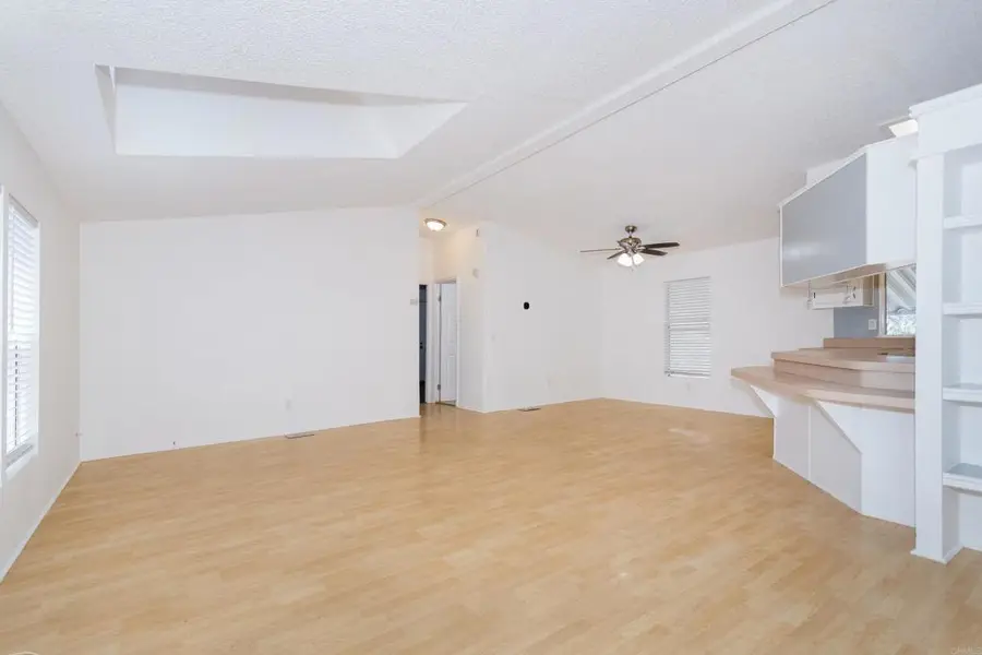 1333 Olive Avenue #SPC 27, Vista, CA 92083 - #3
