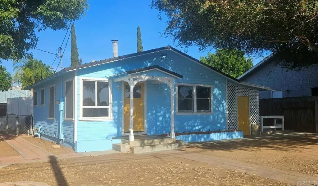 641 N Main Avenue, Fallbrook, CA 92028 - #1