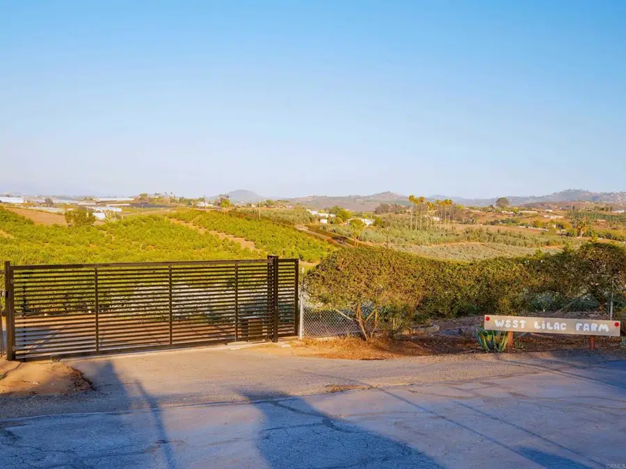 31817 Via Ararat Drive, Bonsall, CA 92003 - #2
