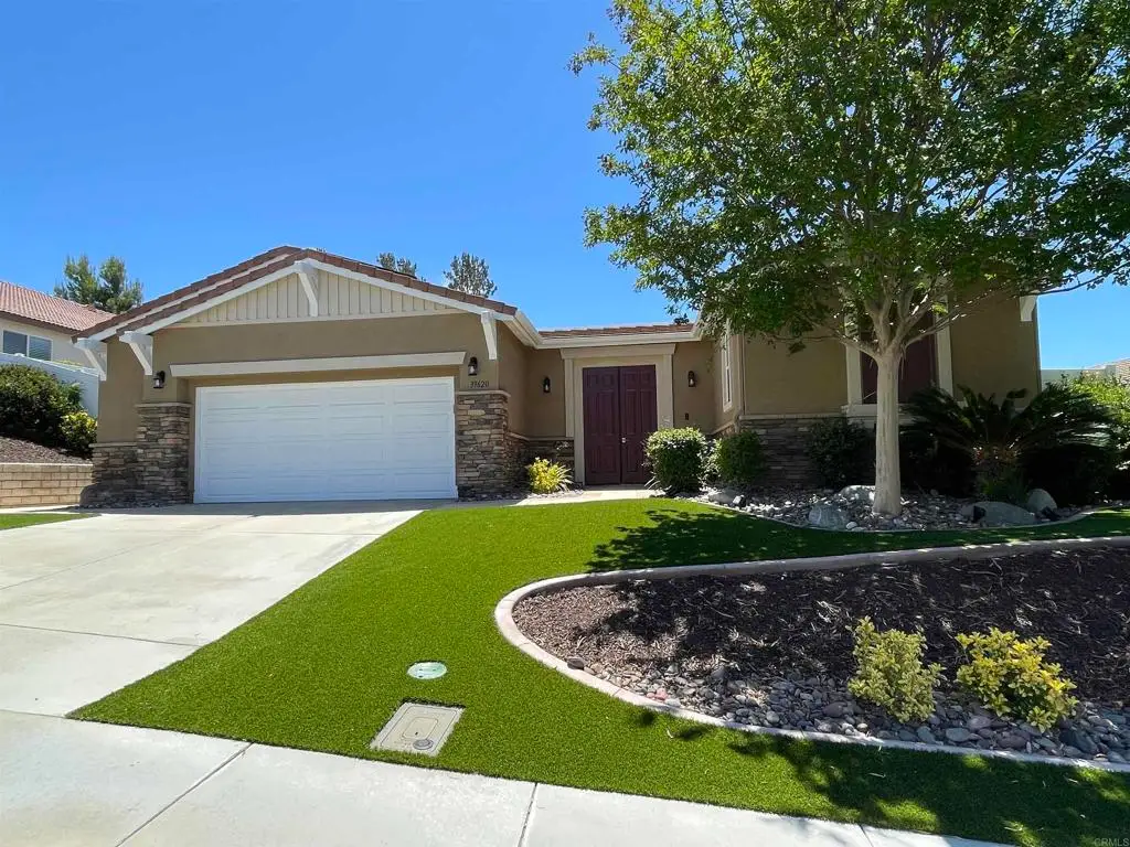 39620 Clos Du Val, Murrieta, CA 92563 - #1
