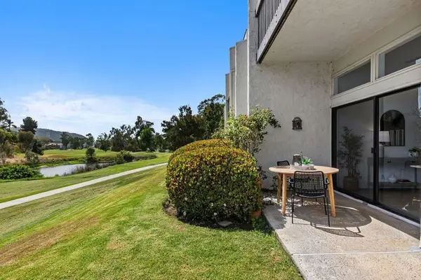 2505 Navarra Drive #313, Carlsbad, CA 92009
