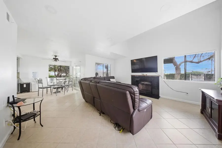 341 N Melrose Drive, Vista, CA 92083 - #3