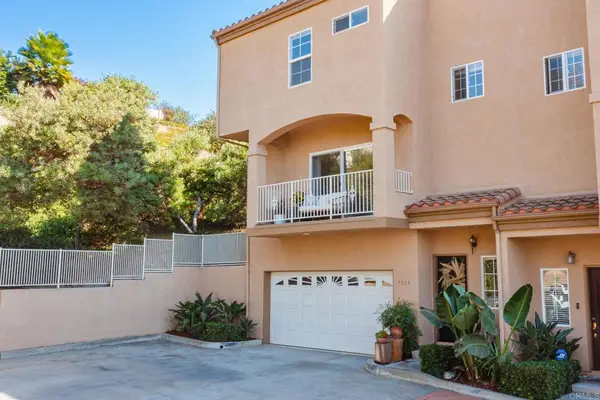 7564 Romeria St, Carlsbad, CA 92009