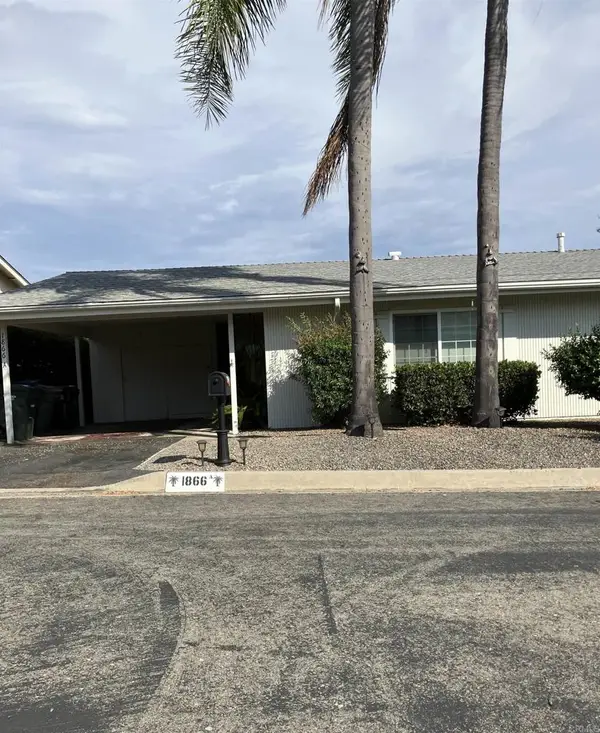 1866 Fairway Park Circle #A, Escondido, CA 92026