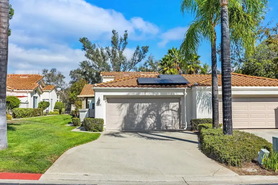 8909 Circle R View Lane, Escondido, CA 92026 - #2