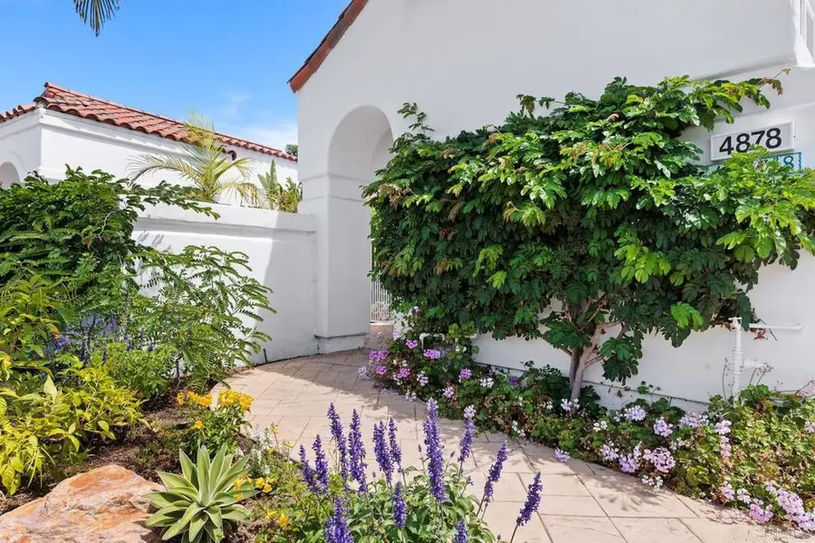 4878 Galicia Way, Oceanside, CA 92056 - #3