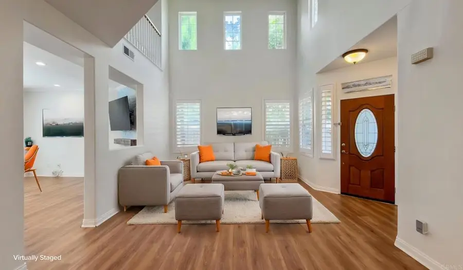 3033 Rancho La Presa, Carlsbad, CA 92009 - #2