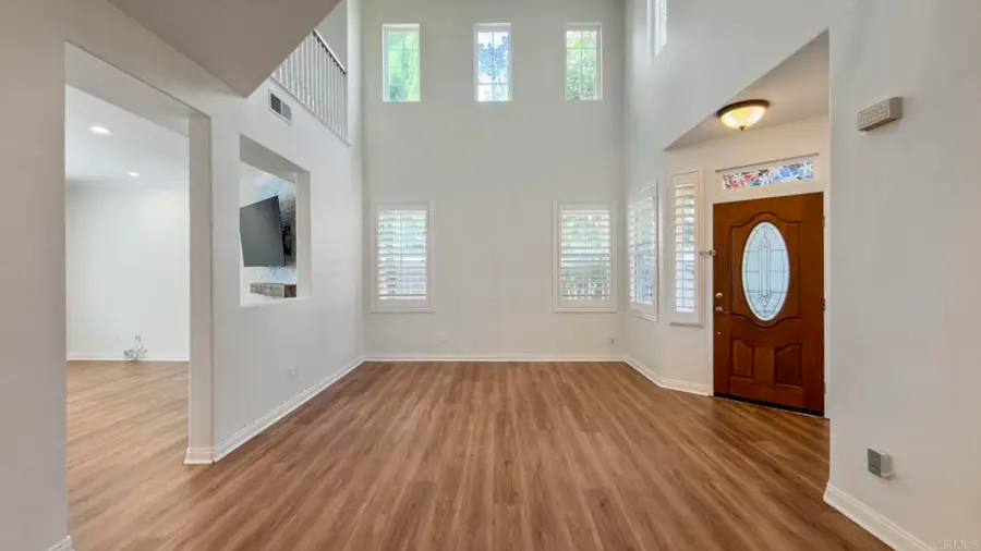 3033 Rancho La Presa, Carlsbad, CA 92009 - #3