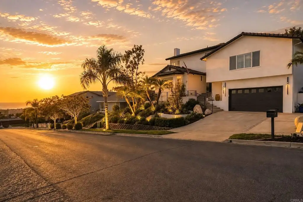 2140 Janis Way, Carlsbad, CA 92008 - #1