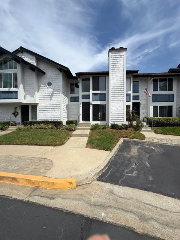 874 Marigold Court, Carlsbad, CA 92011
