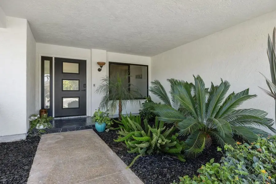3855 Via Reposo, Rancho Santa Fe, CA 92091 - #2