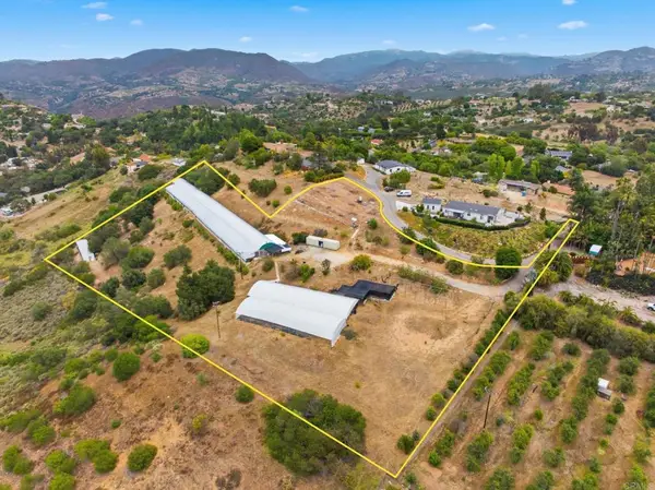 803 Quail Hill Road, Fallbrook, CA 92028