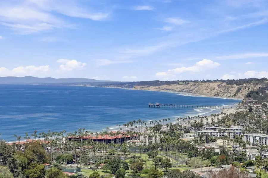 7631 Hillside Drive, La Jolla, CA 92037 - #3