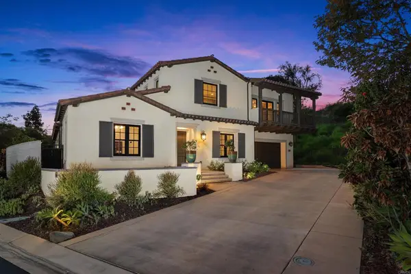 7922 Silvery Moon Ln, Rancho Santa Fe, CA 92067