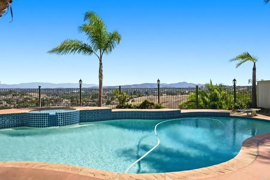 5205 Palmera Drive, Oceanside, CA 92056 - #3
