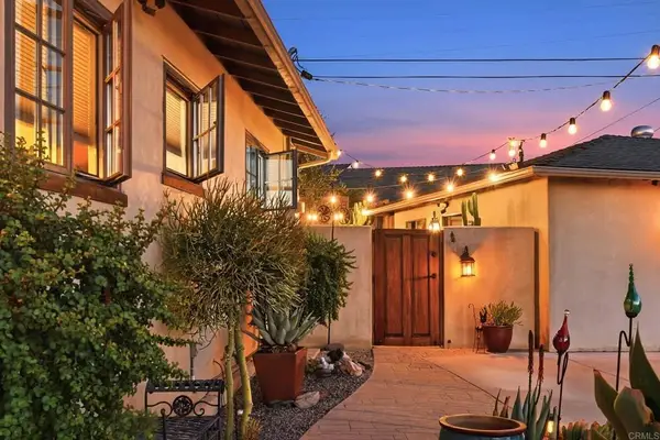Address Withheld By Seller, Vista, CA 92084