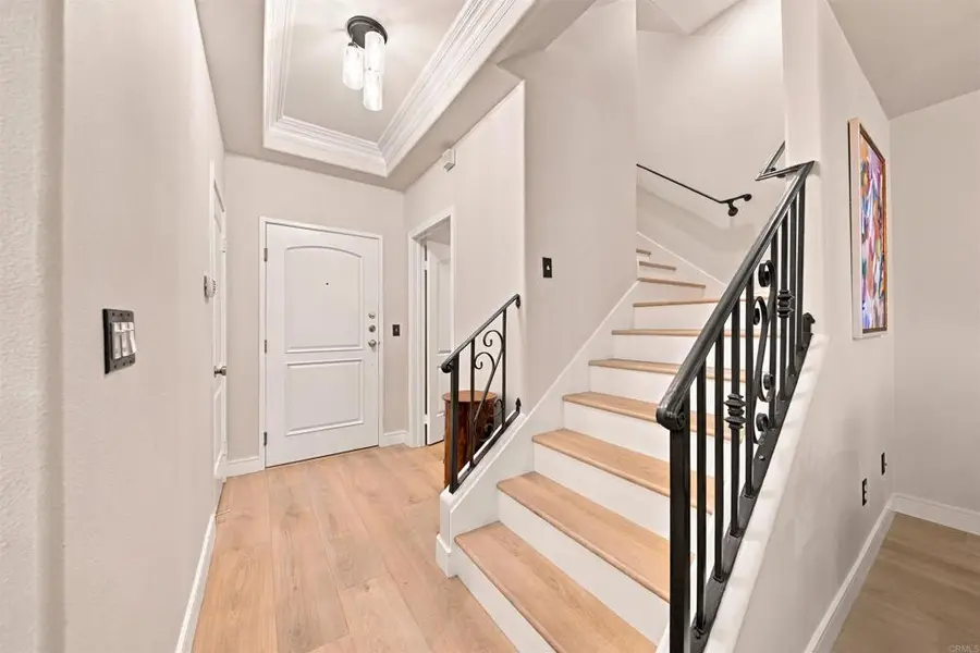 14819 Magnolia Boulevard #7, Sherman Oaks, CA 91403 - #2