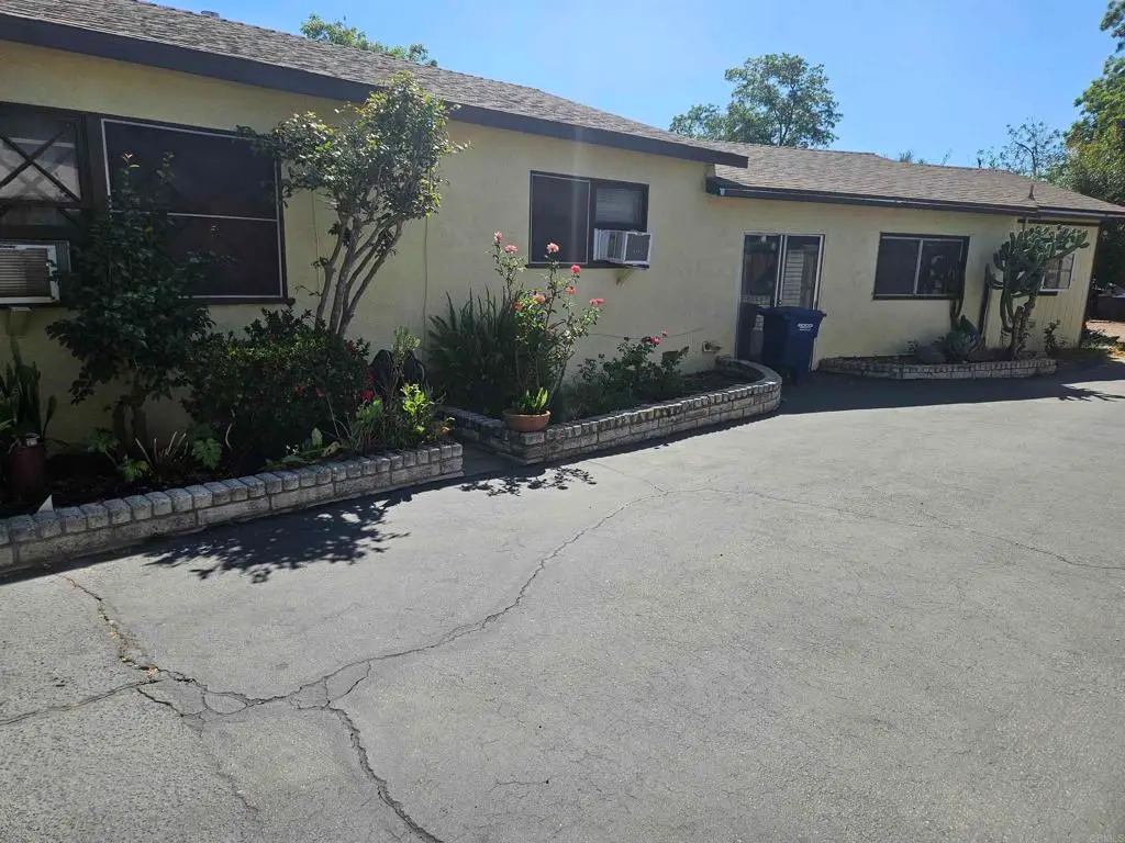 223 Robelini Drive, Vista, CA 92083 - #1