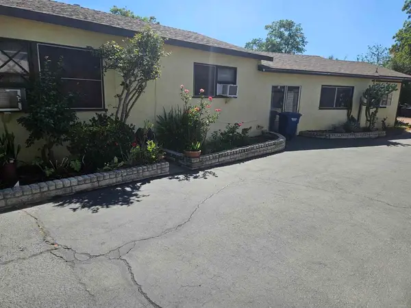 223 Robelini Drive, Vista, CA 92083