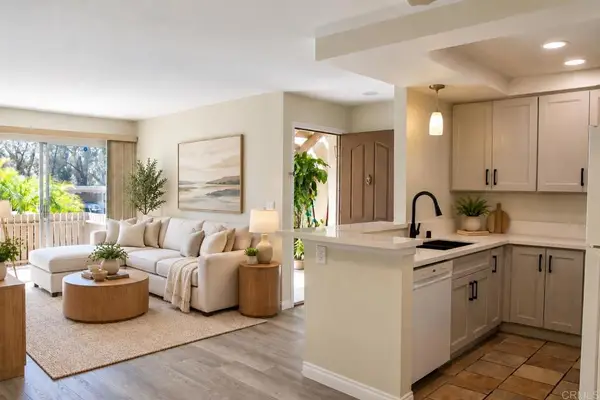 432 Edgehill Lane, Oceanside, CA 92054