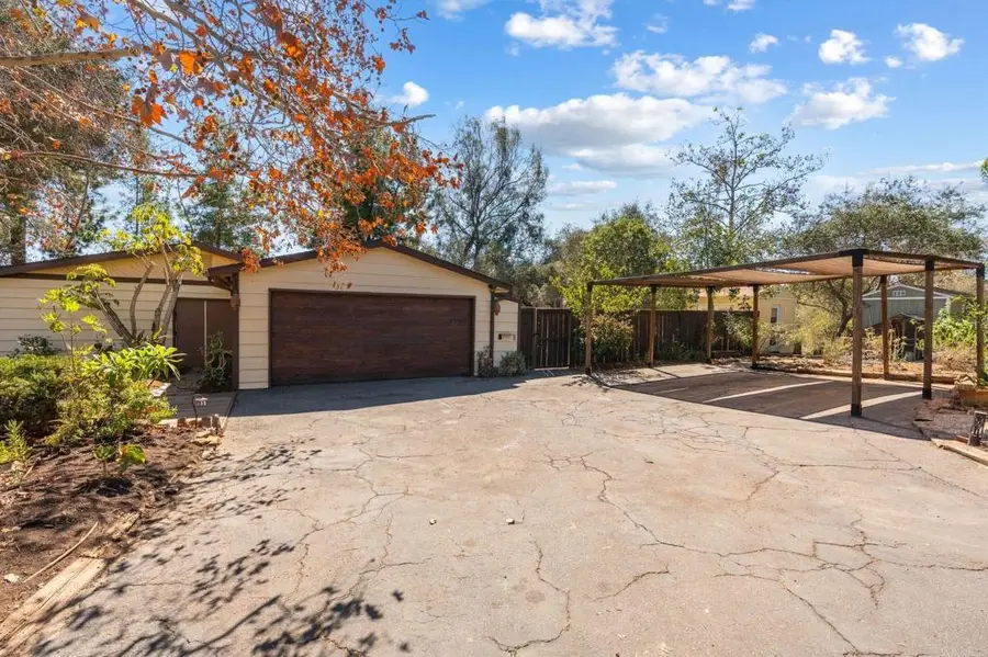 2736 Circle Drive, Escondido, CA 92029 - #2