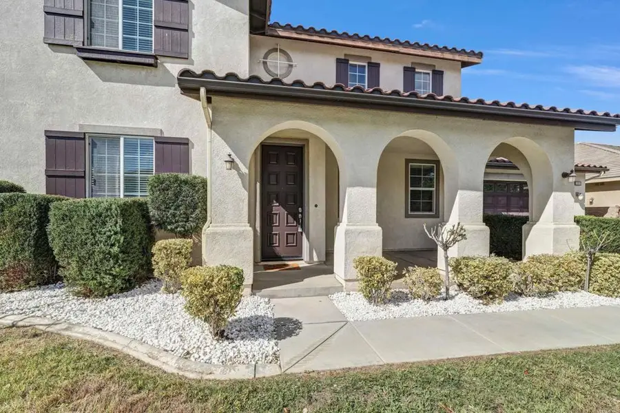 27973 Breakwater Ct., Menifee, CA 92585 - #2