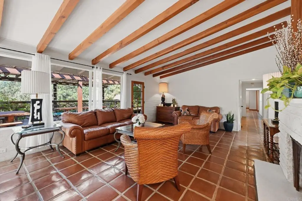 1291 Barbara Drive, Vista, CA 92084 - #1