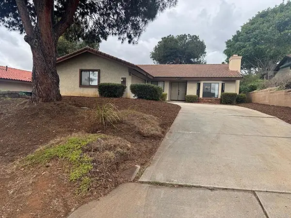 1906 Odell Circle, Vista, CA 92084